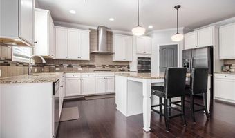 1963 Heatherbrooke Ln, Acworth, GA 30101