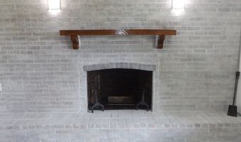 242 Country Rd, Austinville, VA 24312