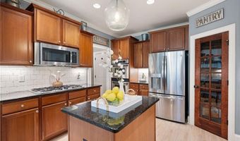 4958 Aviary Dr NW, Acworth, GA 30101