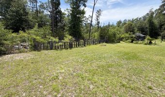 2609 Arpana Cir, Alford, FL 32420