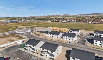 5405 Park Lawn Dr #103, Chubbuck, ID 83202