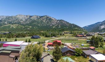 545 E COTTAGE Ln, Alpine, WY 83128