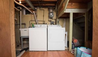 1524 N KENTUCKY St, Arlington, VA 22205