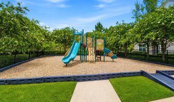 1136 E 10TH St, Apopka, FL 32703