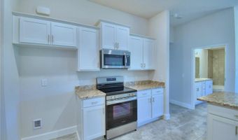 4019 TULLAMORE Ln, Auburndale, FL 33823