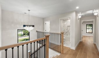 415 N Haddow Ave, Arlington Heights, IL 60004