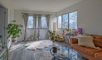 39 Lance Cir 39, Bridgeport, CT 06606