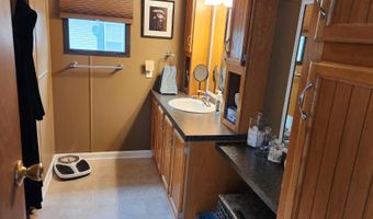 127 TULIP Dr, Hatfield, PA 19440
