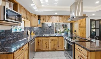54440 Huntington Rd, Bend, OR 97707
