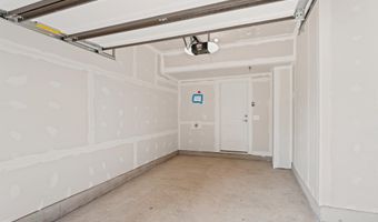 20364 NEWFOUNDLAND Sq, Ashburn, VA 20147