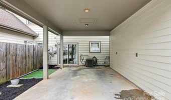 22 Rotunda Cir, Asheville, NC 28806