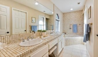 821 Concerto Gln, Escondido, CA 92025