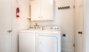 6828 Fairfield Dr, Santa Rosa, CA 95409