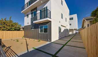 2404 S Cochran Ave, Los Angeles, CA 90016