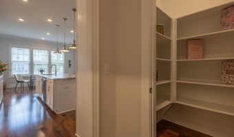 426 Tintern Ln, Apex, NC 27523