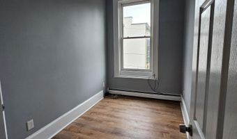 32 1st St 2, Albany, NY 12210