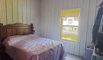 1000 Point Mason Rd, Big Sandy, TN 38221