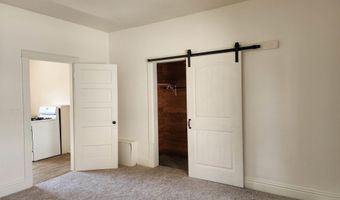 206 E 9th St, Atlantic, IA 50022