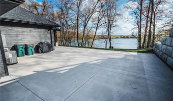 33648 Breezy Dr, Burtrum, MN 56318