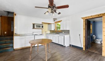 511 Denver St, Alvord, TX 76225