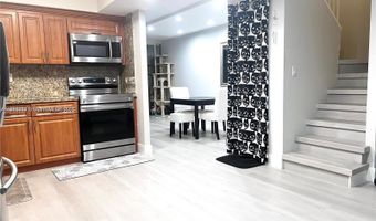 20200 W Country Club Dr 112, Aventura, FL 33180