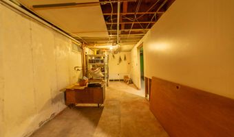 148 Eastern Ave, Augusta, ME 04330