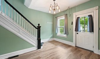 40 Fremont St, Bangor, ME 04401