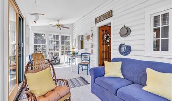 39 Cedar Dr, Danbury, CT 06811