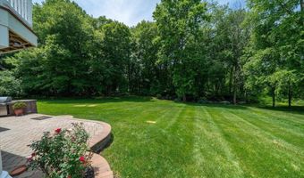 17 WATERTON Dr, Bear, DE 19701