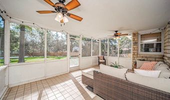 111 Moyne Dr, Abilene, KS 67410