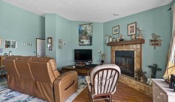 120 Summit Beach Dr, Algoma, WI 54201