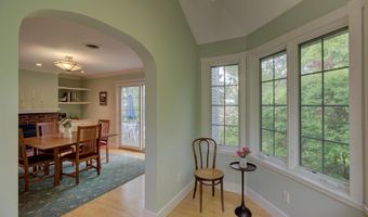 9 Southwind Dr 9, Burlington, VT 05401