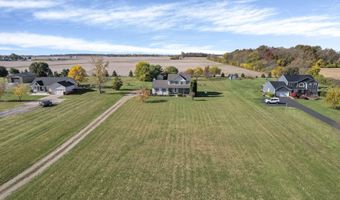 14877 Messmore Rd, Ashville, OH 43103