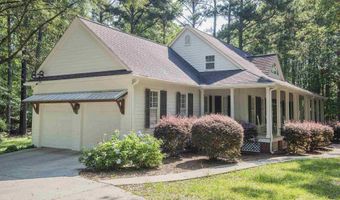 151 Mockingbird Ln, Atmore, AL 36502