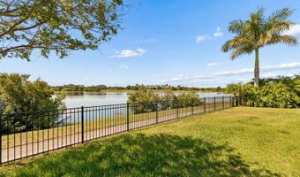 7223 HOURGLASS Dr, Apollo Beach, FL 33572