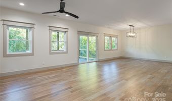30 Acona Ln, Asheville, NC 28803