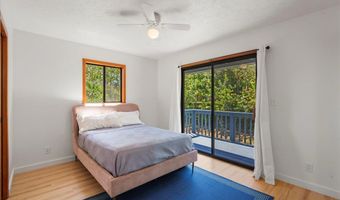 2130 Kauhikoa Rd A, Haiku, HI 96708