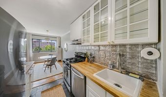 1300 ARLINGTON Rdg 708, Arlington, VA 22202