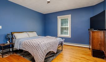 15 Central St, Ashburnham, MA 01430