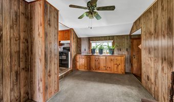26 Barnum Rd, Danbury, CT 06811