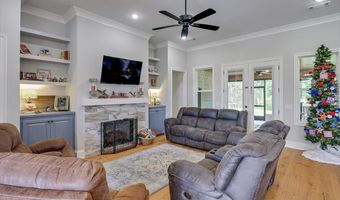 221 Lost Oak Ln, Brandon, MS 39047