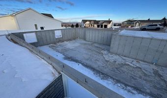 6540 Crown Cres, Ammon, ID 83406