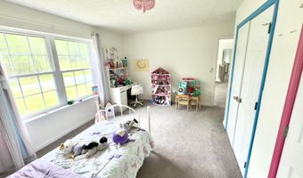 2292 Bismark Rd, Blakeslee, PA 18610