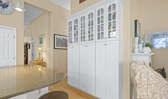 2 Woodlake Ct, Barnegat, NJ 08005