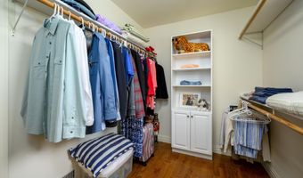 305 Barbara Dr, Point Pleasant, NJ 08742
