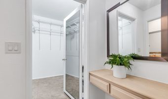 3284 Barham Blvd 201, Los Angeles, CA 90068