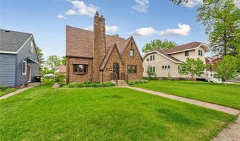 209 E Main St, Arlington, MN 55307