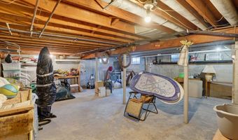 908 SCHOOLHOUSE Ln, Dover, DE 19904