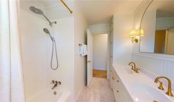 419 Ridge Rd, Albert Lea, MN 56007