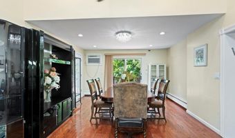 118 Grant Ave, Albertson, NY 11507